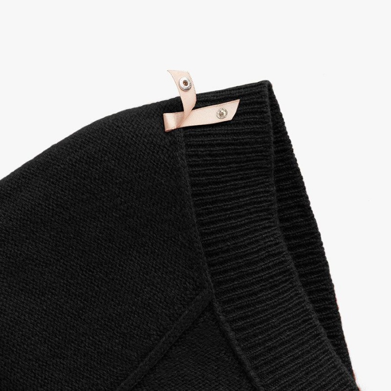 Cuyana Recycled Cashmere Deep V-Neck Ženske Džemperi Crne | VVN3741YA